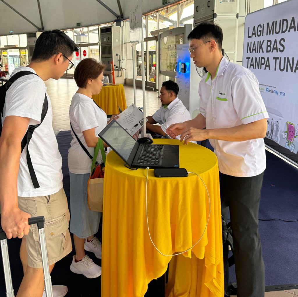 ManjaLink Introduces Cashless Payment Solution for SBST Melaka Operations